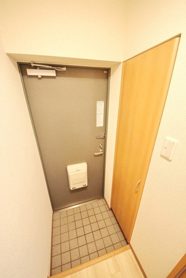 玄関(大型シューズボックス)