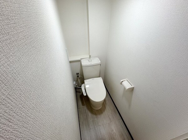 トイレ(トイレ)
