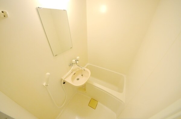 バス／シャワールーム等(別室イメージです)