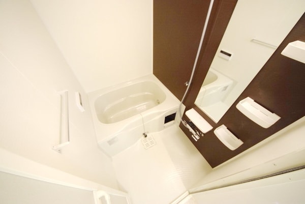 バス／シャワールーム等(追い焚きバスルーム)