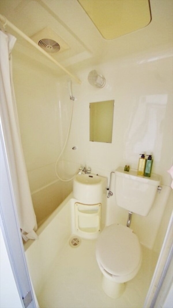 バス／シャワールーム等