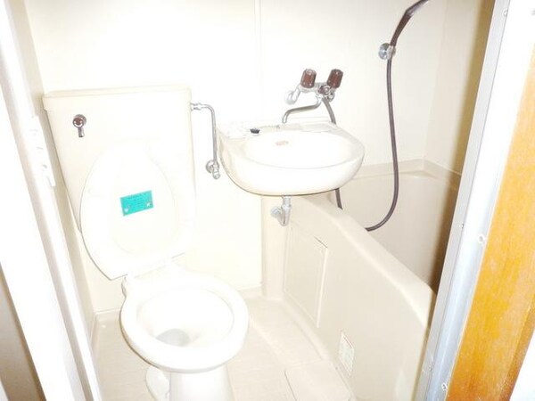 バス／シャワールーム等