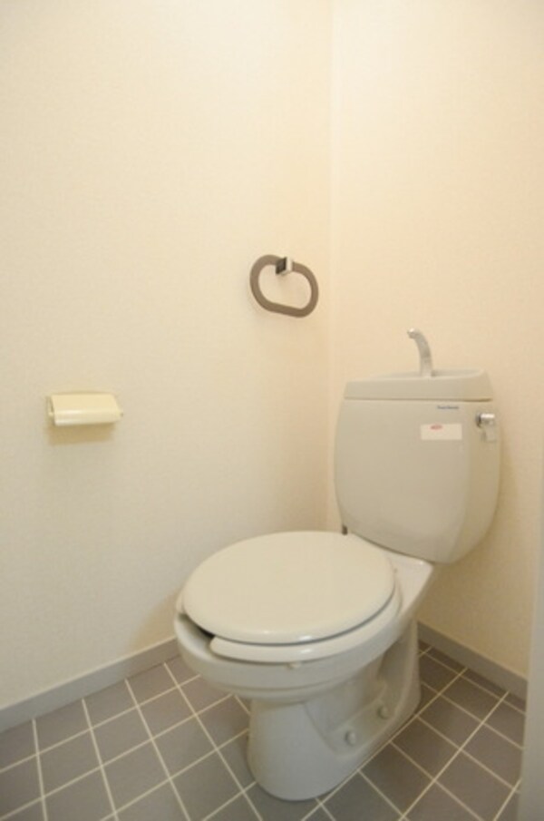 トイレ(トイレ)