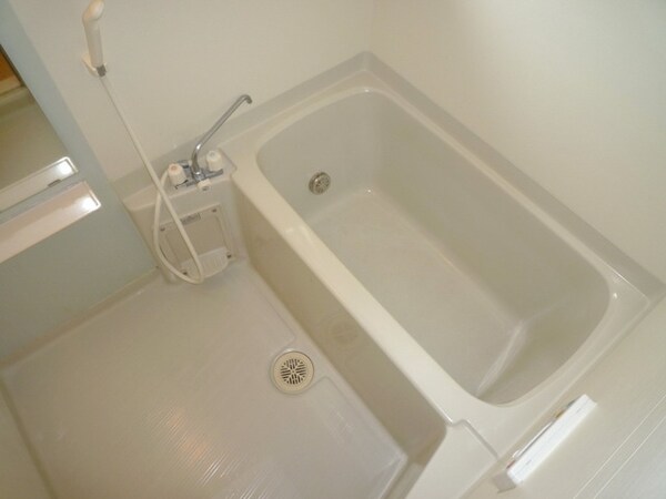 バス／シャワールーム等(バスルーム)