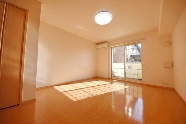 その他室内・内装(フローリングです♪)