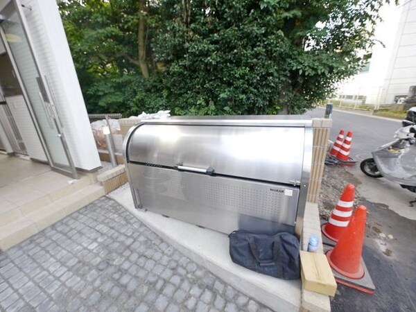 その他(ゴミ置き場)