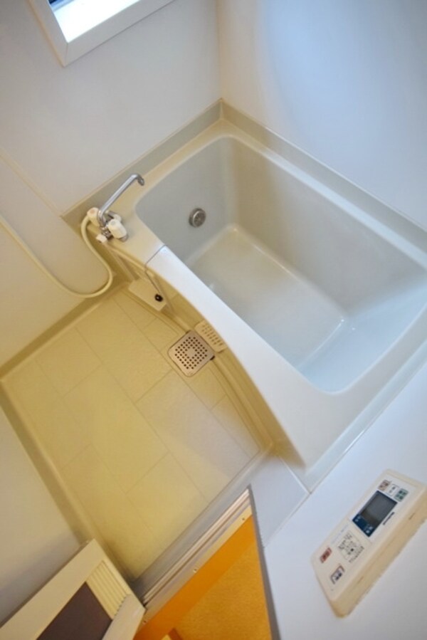 バス／シャワールーム等(バスルーム)