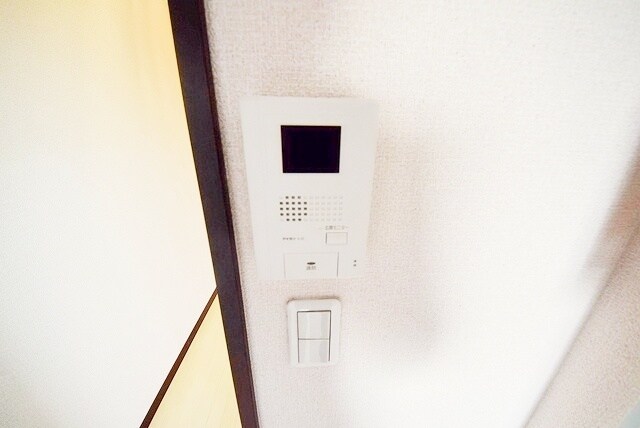 物件内観写真10　(ＴＶモニターホン♪)