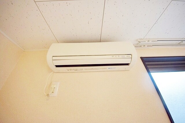 物件内観写真14　(エアコン付いてます♪)