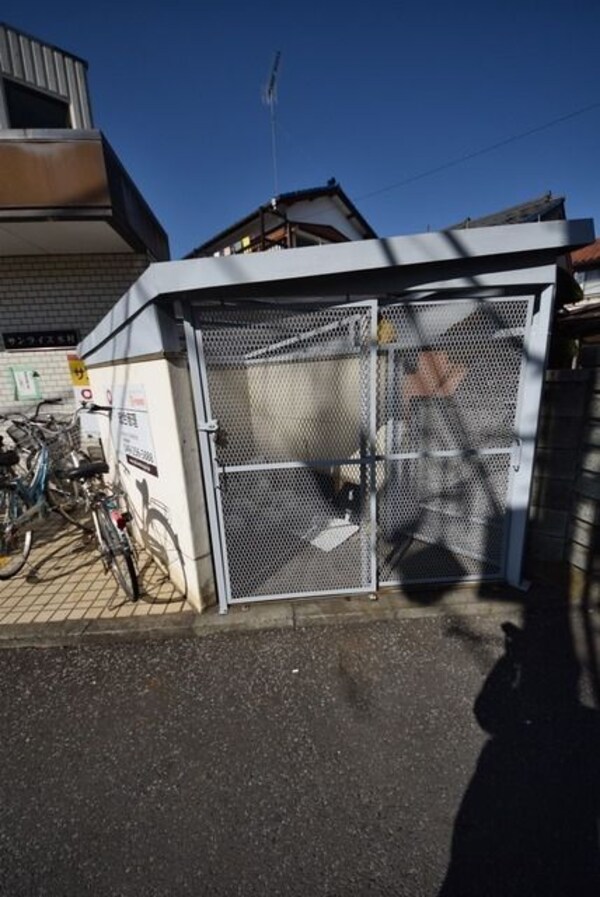 共有部分(ごみ置き場)