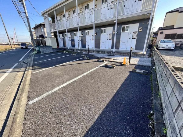 駐車場(駐車場)