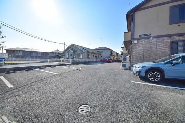 駐車場(駐車場♪)