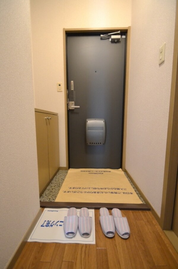 玄関(同一タイプ)