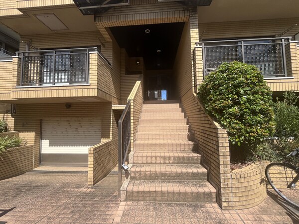 エントランス(エントランス)