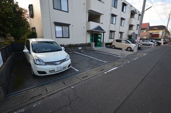 駐車場(駐車場)