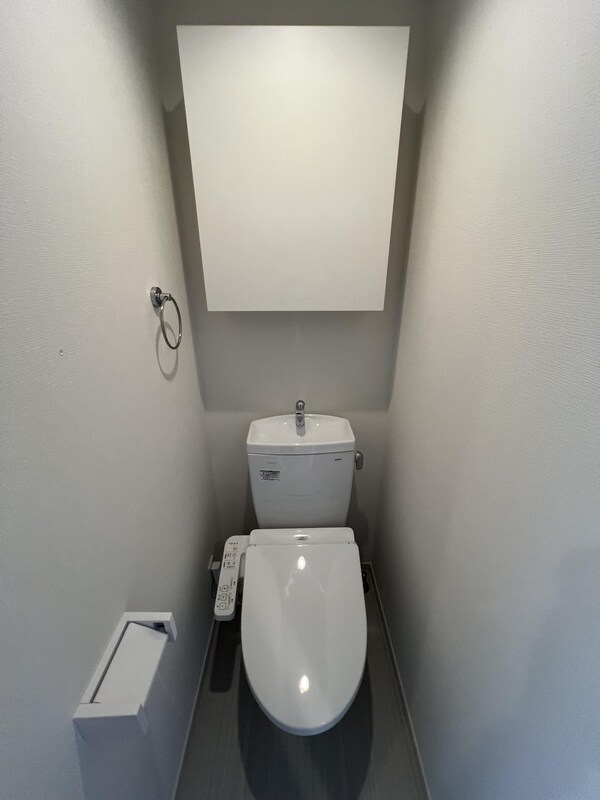 トイレ(※同メーカー建築施工例の写真です。)