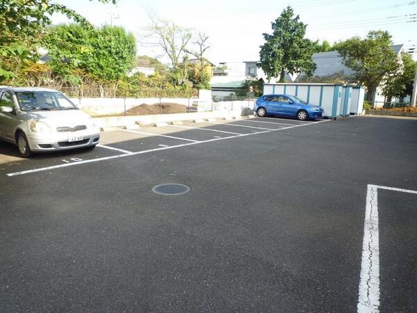 駐車場(敷地内駐車場)