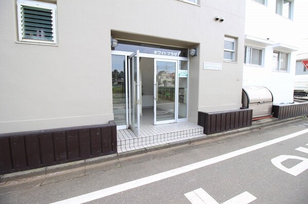 エントランス(エントランス)