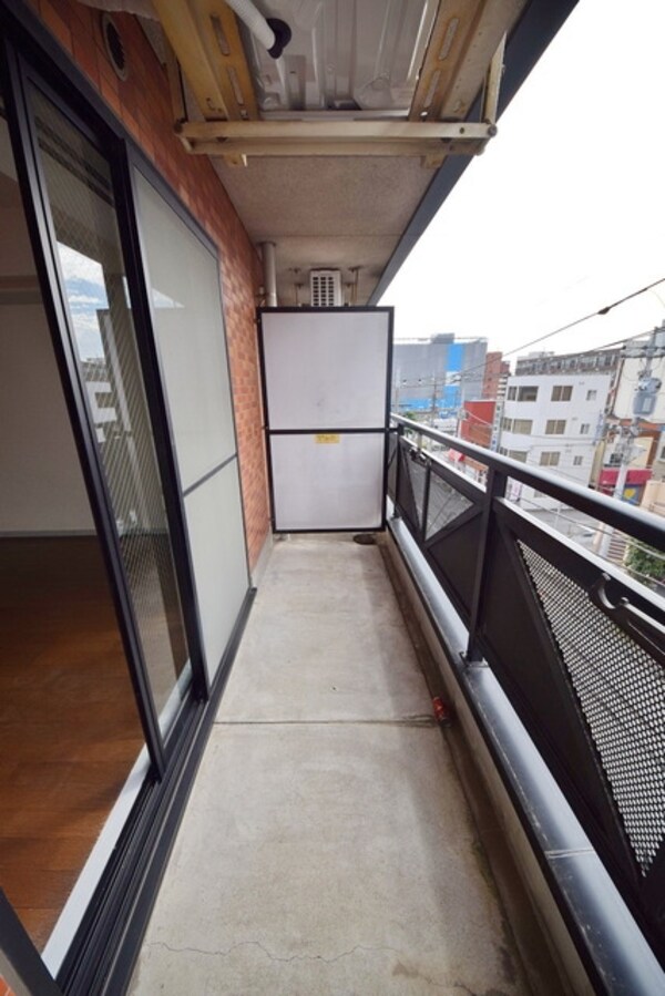バルコニー(※別部屋参考写真※現行優先※)