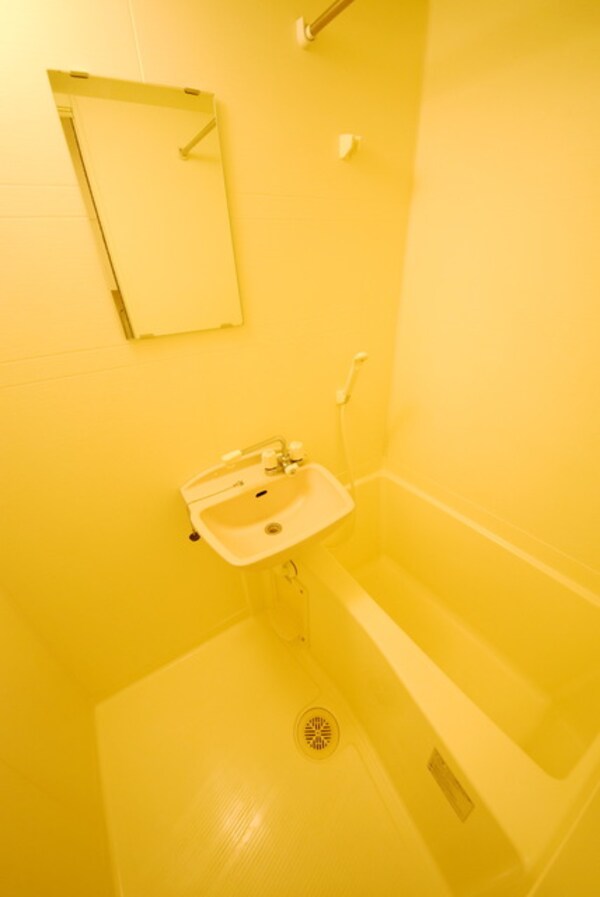 バス／シャワールーム等(浴室乾燥機付きです♪)