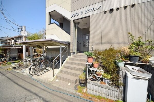 エントランス(エントランス)