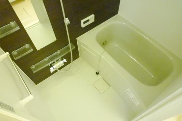 バス／シャワールーム等(追い焚き付です)