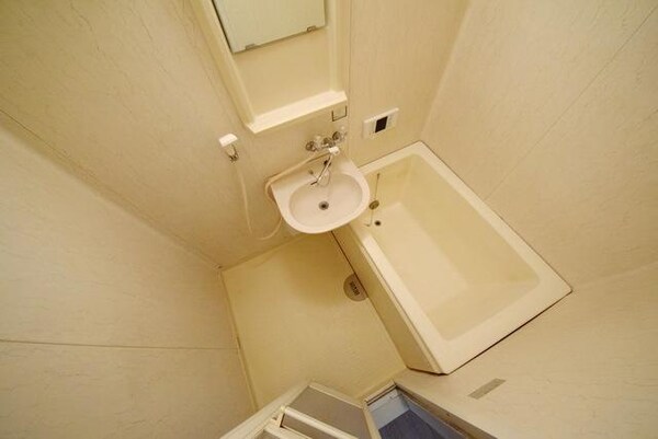 バス／シャワールーム等(別号室参考写真)