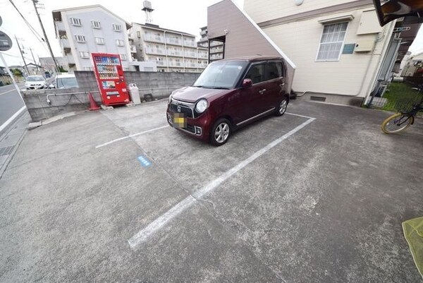 駐車場(駐車場)