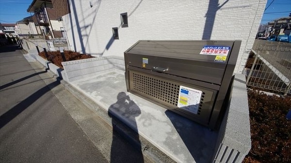 共有部分(敷地内ゴミ置き場)