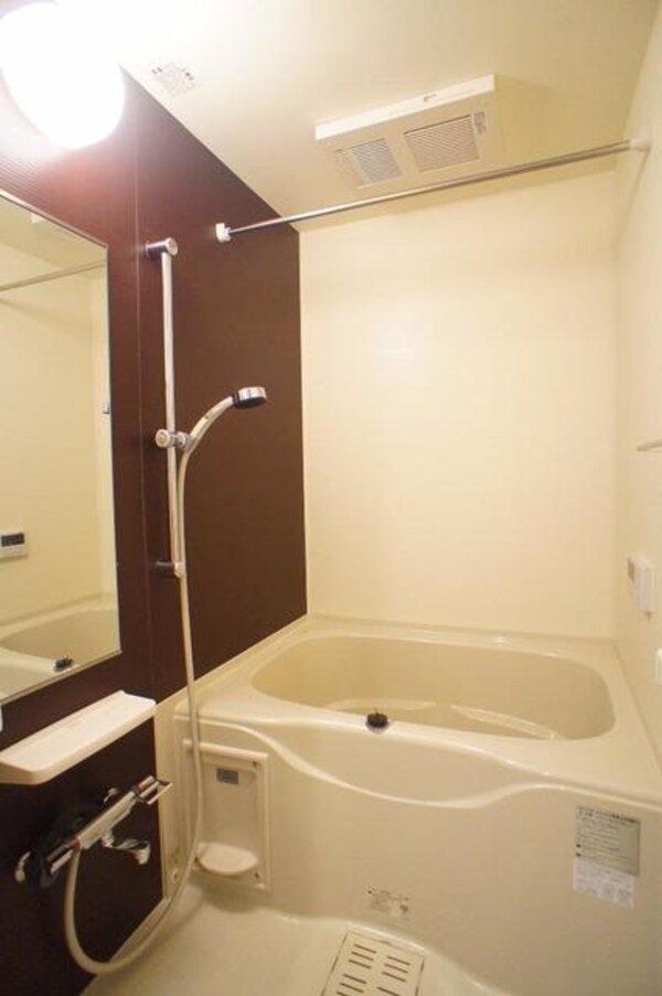 バス／シャワールーム等