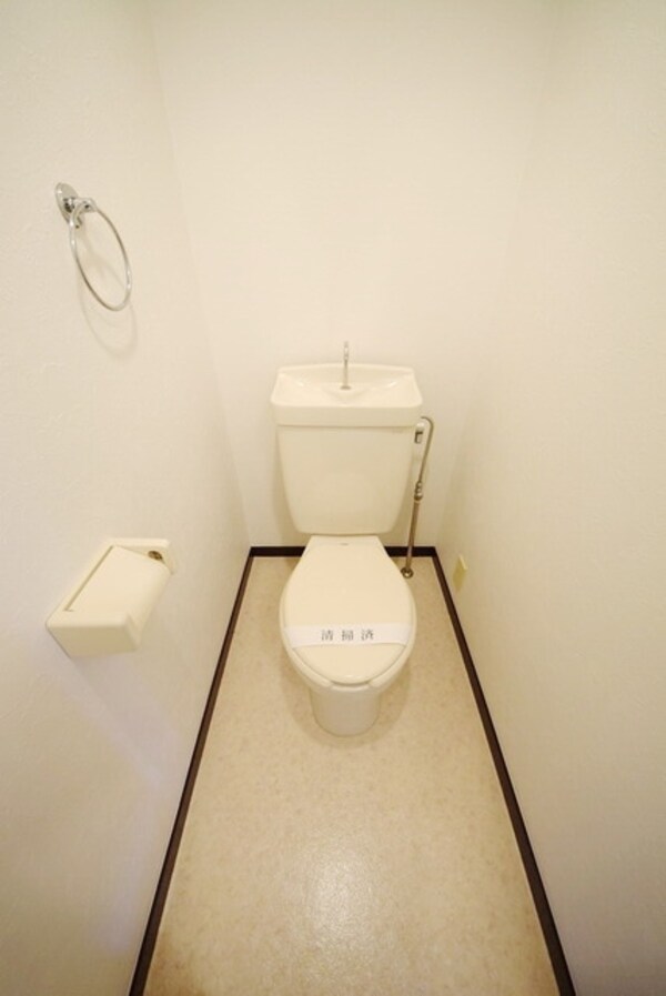 トイレ(同建物内別号室の写真です)