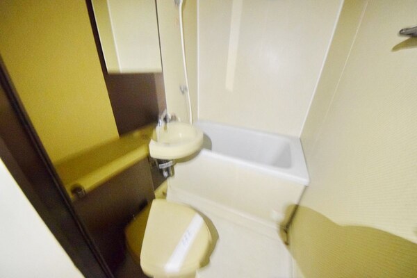 トイレ(トイレ)