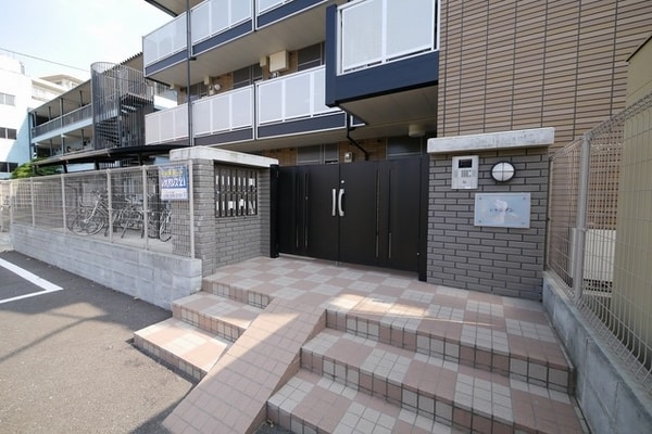 エントランス(建物エントランス)