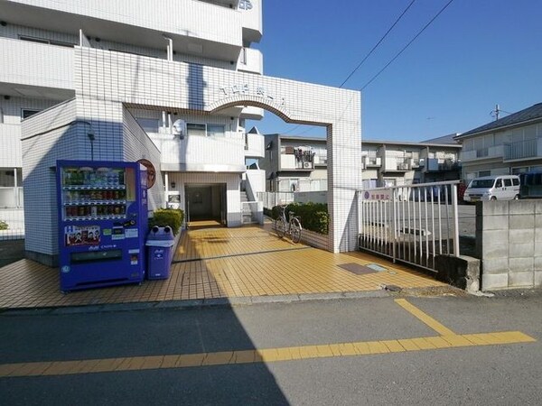 エントランス(エントランスまわり)