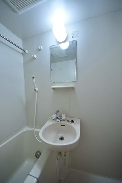 物件内観写真6　(洗面台☆)