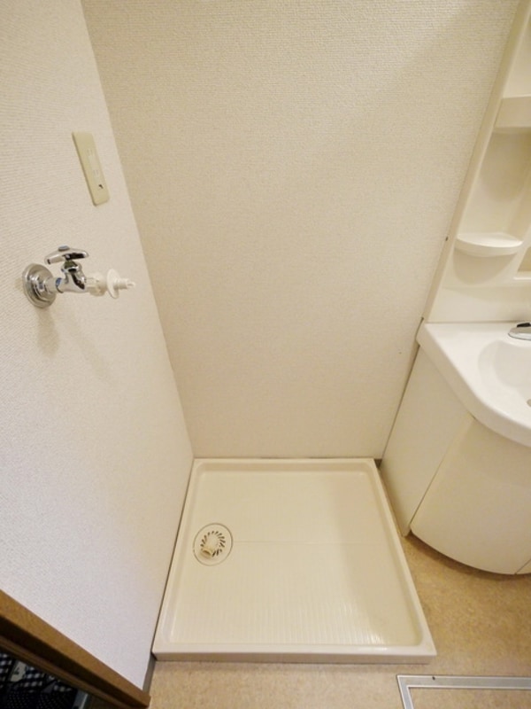 その他(室内洗濯機置き場)