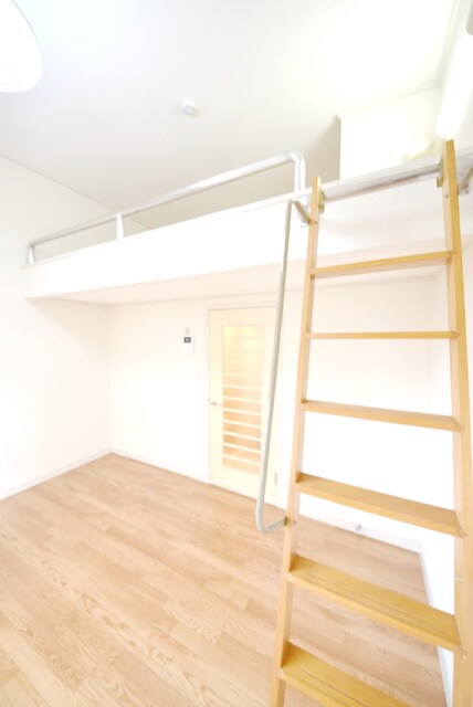 物件内観写真5　(ロフト♪)