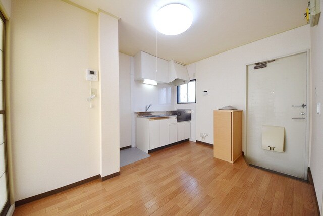 物件内観写真11　(別号室参考写真)