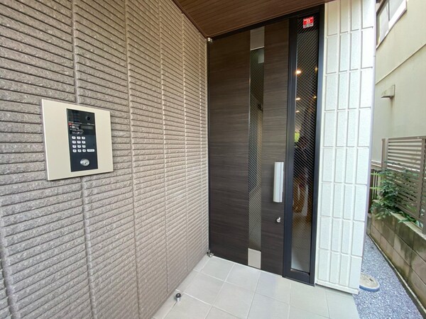 エントランス(エントランス)