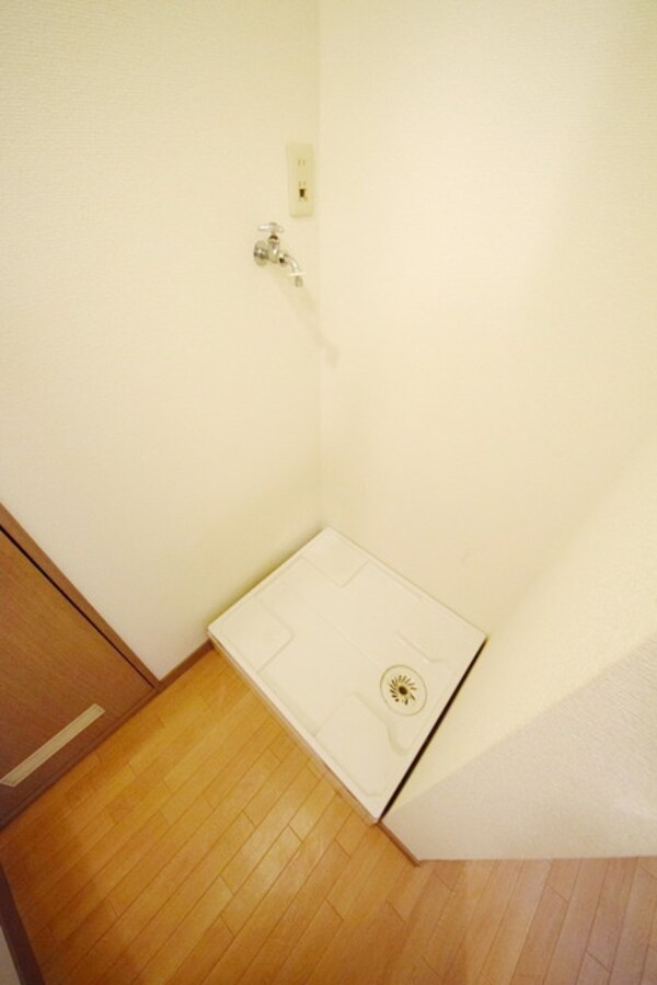 その他(室内洗濯機置場)