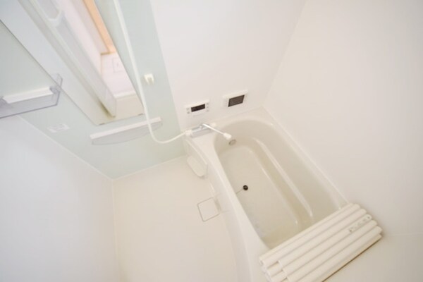 バス／シャワールーム等(浴室)