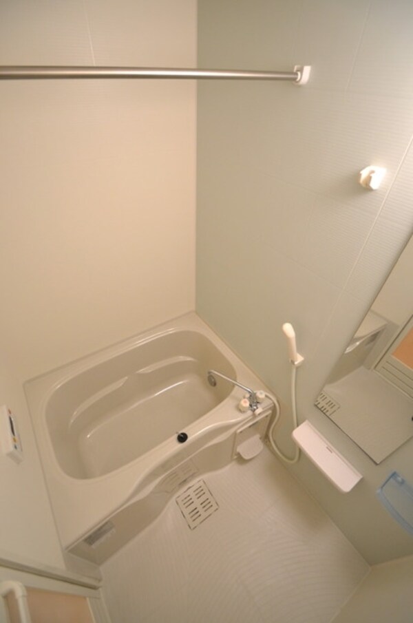 バス／シャワールーム等(別のお部屋の写真になります)