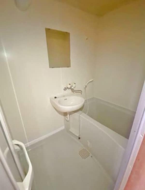 バス／シャワールーム等(バス／シャワールーム等)