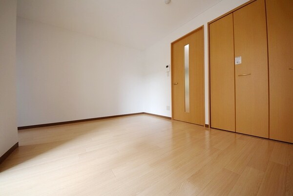 リビング・居室(明るい洋室♪)