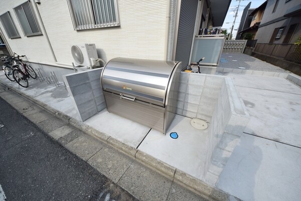 共有部分(ごみ置場♪)