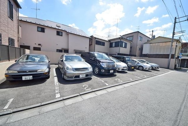 駐車場(★駐車場★)