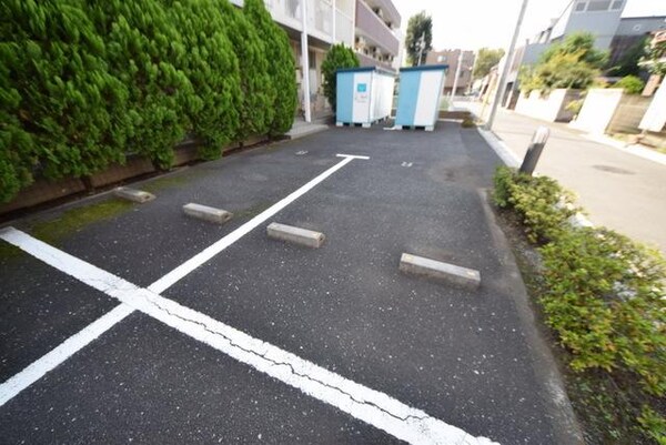 駐車場(駐車場)