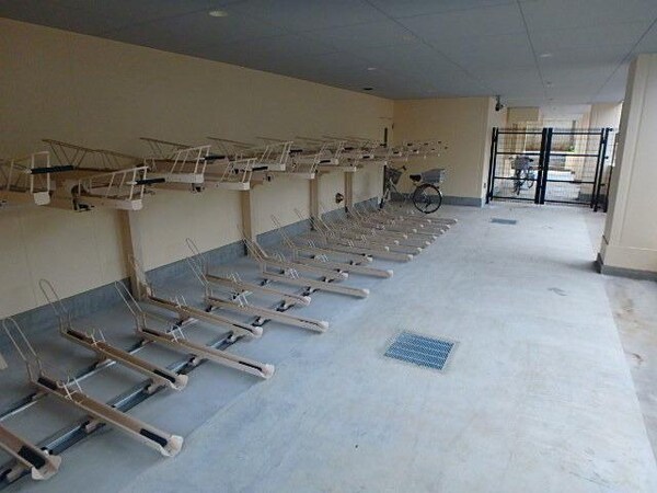 その他(駐輪場)