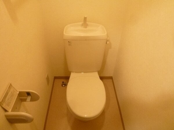 トイレ(トイレ)