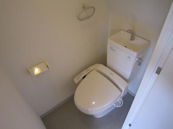 トイレ(☆温水洗浄便座☆)